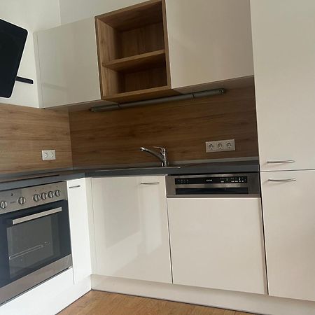 Loft Mit Kingsize Wasserbett Graz Exterior foto